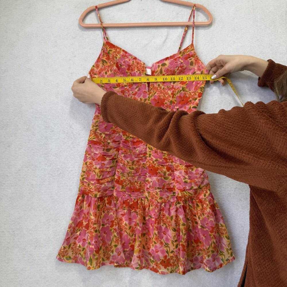 ASTR The Label Dress Womens Medium Pink Floral Ruched Mini Sundress ACDR101237 - Picture 3 of 9